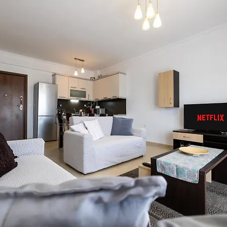 Tranquil Getaway By Infox Apartment Áfitos