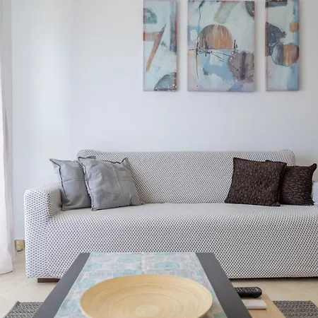 Daire Tranquil Getaway By Infox *